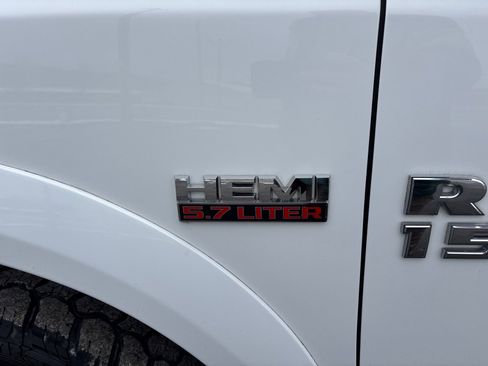 Used 2016 RAM 1500 Laramie image 24