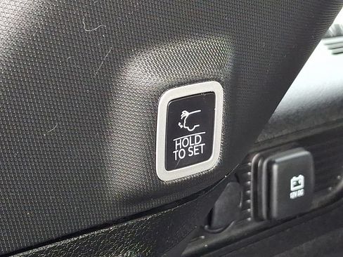 Certified 2023 Jeep Grand Cherokee Altitude AWD/4WD image 30