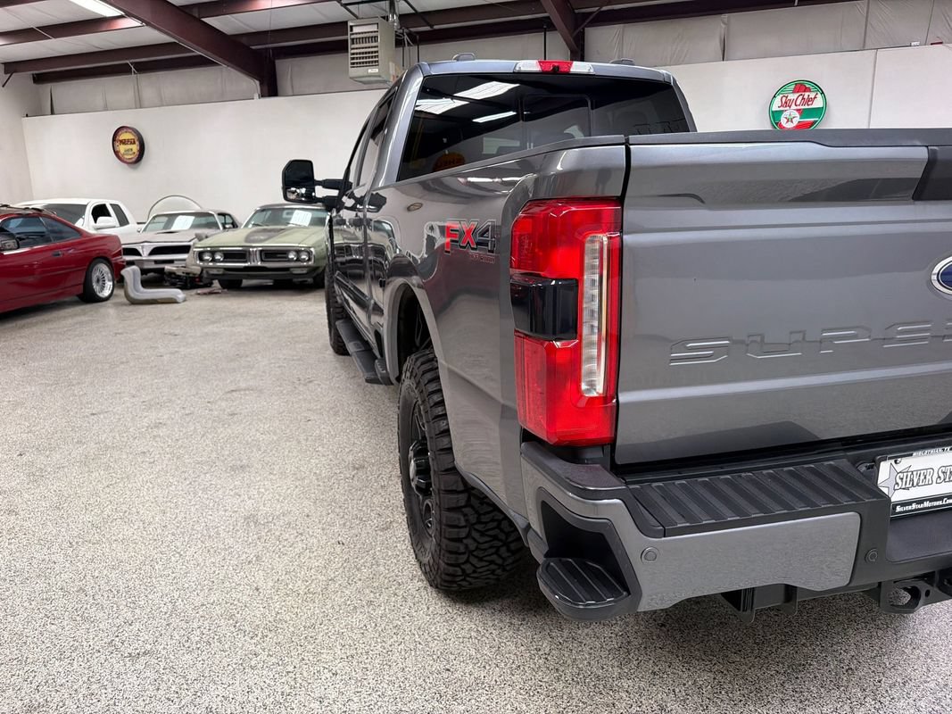 Used 2023 Ford F250 XL w/ STX Appearance Package AWD/4WD image 15