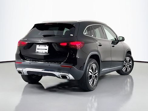 Certified 2025 Mercedes-Benz GLA 250 image 12