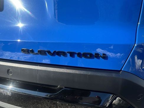 Used 2026 GMC Terrain Elevation w/ Elevation Premium Package image 9