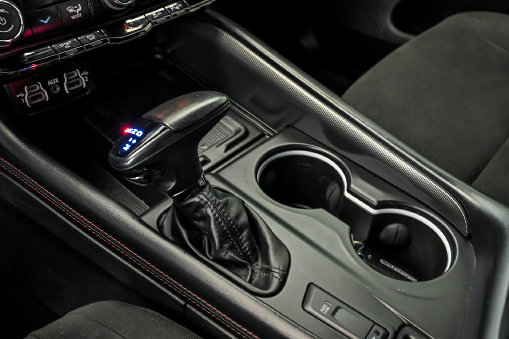 Used 2023 Dodge Durango R/T w/ Blacktop Package AWD/4WD image 23
