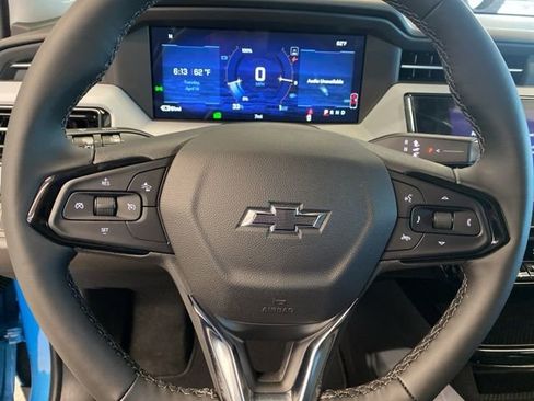 New 2027 Chevrolet Bolt LT w/ Comfort Package FWD image 17