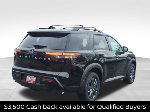 New 2026 Nissan Pathfinder SV image 3