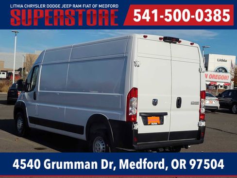 New 2026 RAM ProMaster 2500 w/ Premium Convenience Group FWD image 12