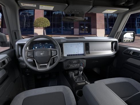 New 2026 Ford Bronco 2-Door AWD/4WD image 9