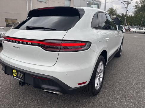 Used 2025 Porsche Macan image 8