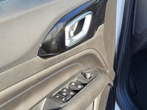 New 2026 Jeep Compass Latitude image 22