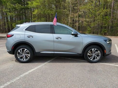 Used 2023 Buick Envision Essence FWD image 3