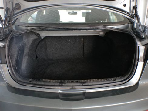 Used 2012 MAZDA MAZDA3 i Sport image 18