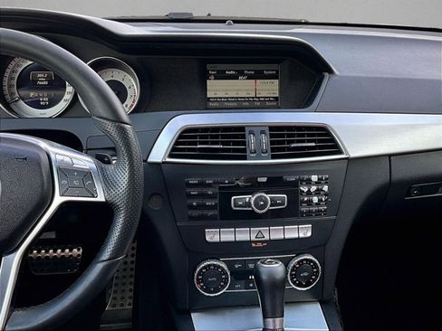 Used 2015 Mercedes-Benz C 250 Coupe image 8