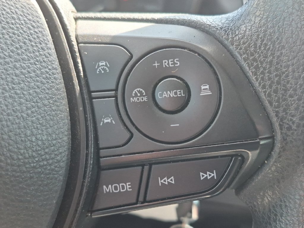 Used 2024 Toyota Corolla LE FWD image 22