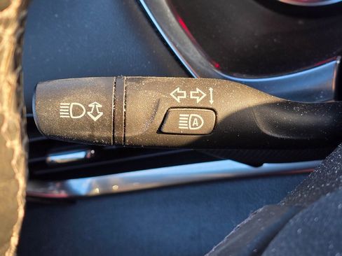 Used 2023 Chevrolet Traverse Premier w/ LPO, Floor Liner Package image 21