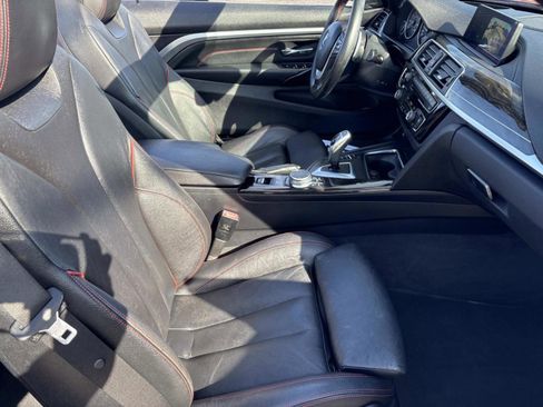 Used 2019 BMW 430i Convertible w/ Convenience Package image 17