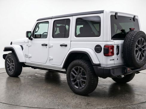 Used 2025 Jeep Wrangler Unlimited Sport AWD/4WD image 6