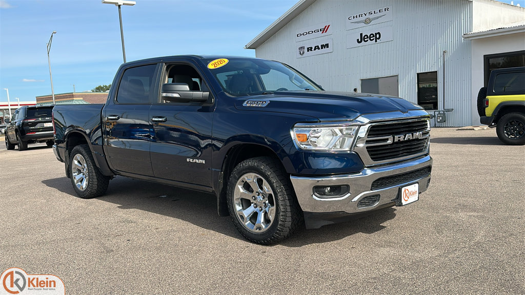 Used 2020 RAM 1500 Big Horn AWD/4WD image 1
