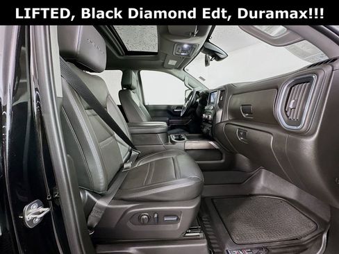 Used 2023 GMC Sierra 3500 Denali w/ Denali Black Diamond Edition image 31