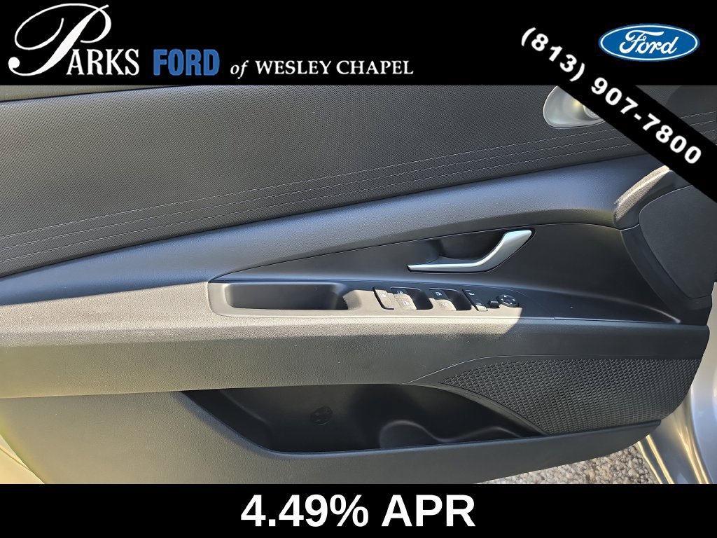 Used 2021 Hyundai Elantra SEL FWD image 16