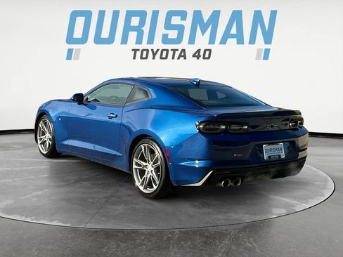 Used 2021 Chevrolet Camaro LT w/ RS Package image 5