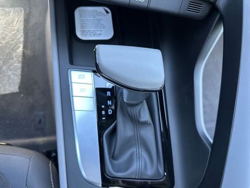 New 2026 Hyundai Elantra Sport FWD image 17