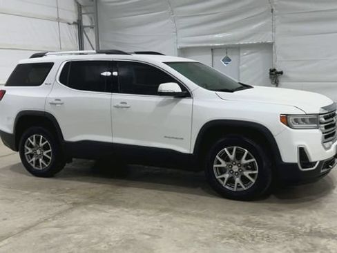 Used 2020 GMC Acadia SLT w/ LPO, Floor Liner Package FWD image 6