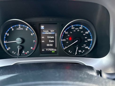 Used 2018 Toyota RAV4 XLE w/ Plus Extra Value Package FWD image 19