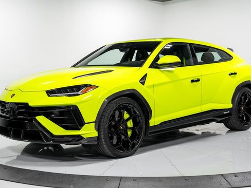 Used 2024 Lamborghini Urus Performante AWD/4WD image 7