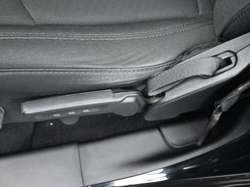 Used 2022 Jeep Wrangler Unlimited Sahara image 13