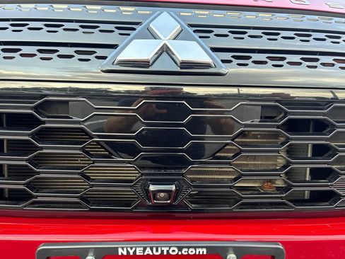 Used 2024 Mitsubishi Eclipse Cross SEL AWD/4WD image 28