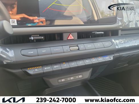 New 2027 Kia Seltos S FWD image 32