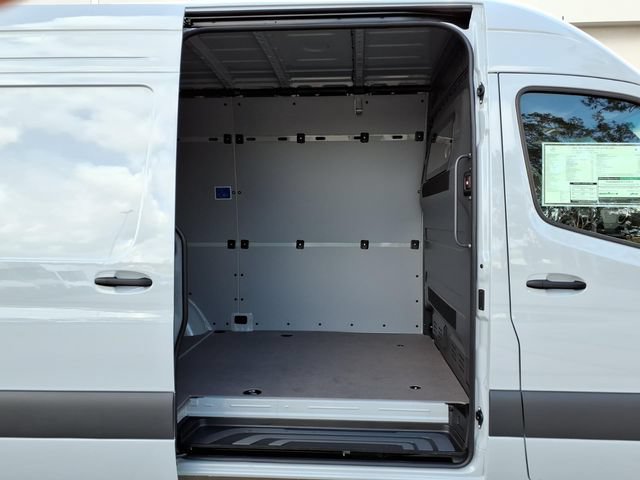 New 2026 Mercedes-Benz Sprinter 2500 image 22