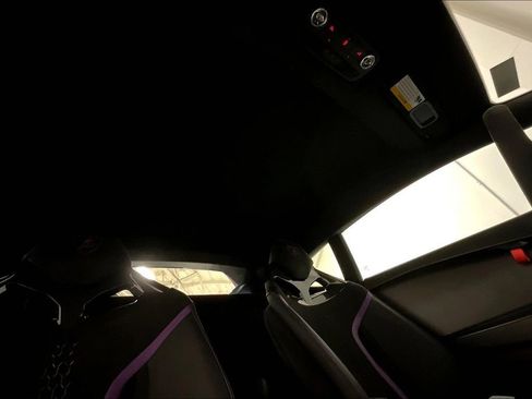 Used 2024 Lamborghini Huracan Tecnica image 20