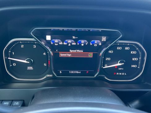 Used 2021 GMC Sierra 2500 AT4 w/ AT4 Premium Plus Package AWD/4WD image 21