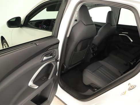 Certified 2025 Audi Q5 Prestige w/ 20" Wheel Package image 27