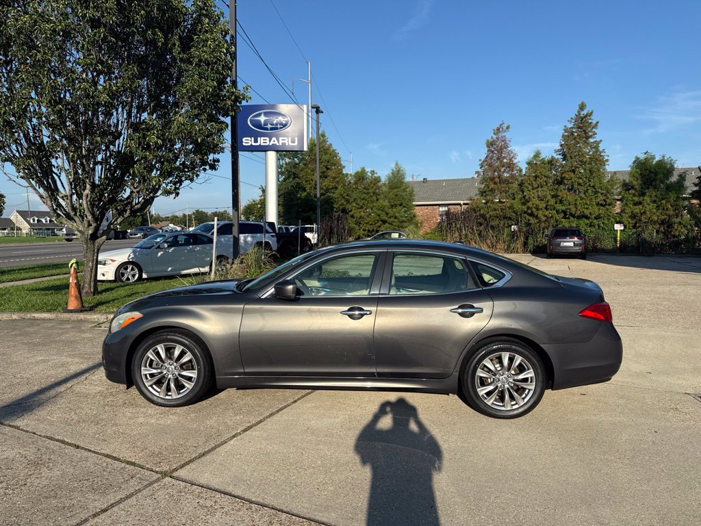 Used 2013 INFINITI M37 w/ Premium Pkg RWD image 4