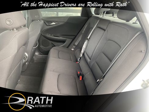 Used 2023 Chevrolet Malibu LT FWD image 19
