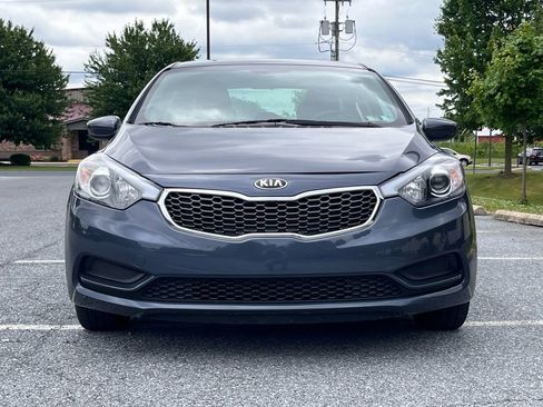 Used 2016 Kia Forte LX FWD image 2