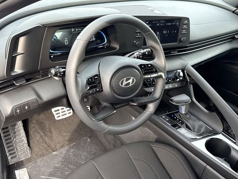 New 2026 Hyundai Elantra SEL Sport image 16