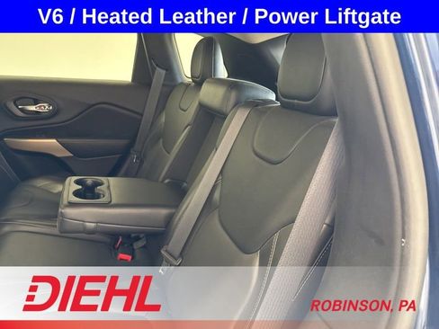 Used 2018 Jeep Cherokee Limited AWD/4WD image 17