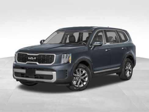 Used 2024 Kia Telluride LX FWD image 36