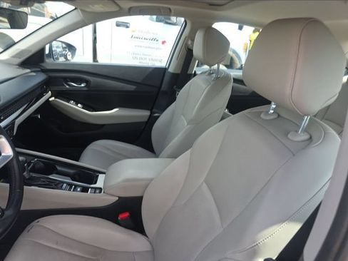 Used 2024 Honda Accord Touring image 3