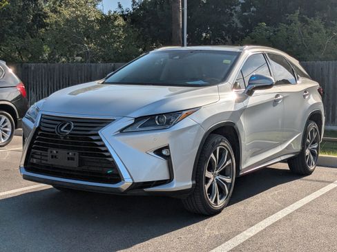 Used 2019 Lexus RX 350 FWD w/ Navigation Package image 3