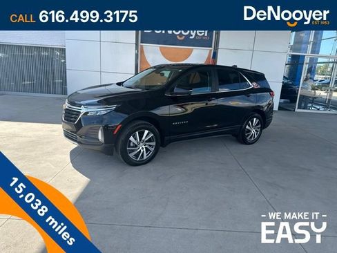 Used 2024 Chevrolet Equinox LT AWD/4WD image 1