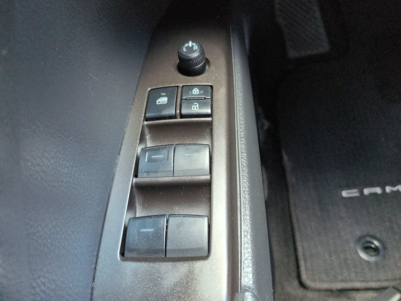 Certified 2021 Toyota Camry SE FWD image 21