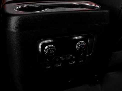 Used 2021 GMC Yukon AT4 w/ AT4 Premium Package AWD/4WD image 38