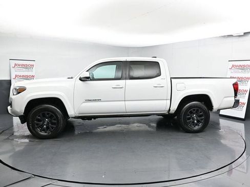Used 2023 Toyota Tacoma 4x4 Double Cab image 7