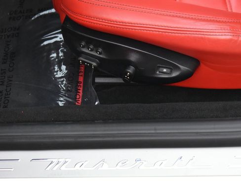 Used 2019 Maserati GranTurismo Sport image 30