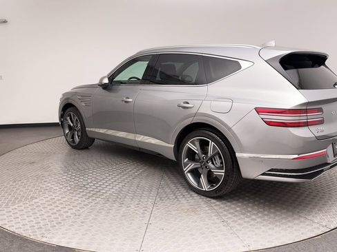 Certified 2026 Genesis GV80 2.5T Prestige AWD/4WD image 4