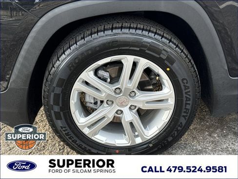 Used 2020 GMC Terrain SLE w/ Driver Convenience Package image 16