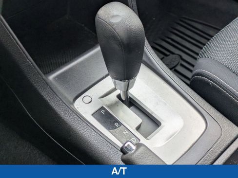 Used 2013 Subaru Crosstrek 2.0i Premium AWD/4WD image 24